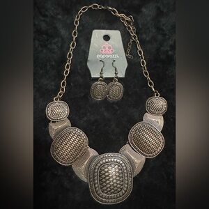 Paparazzi Antique Bronze Geometric Necklace Set